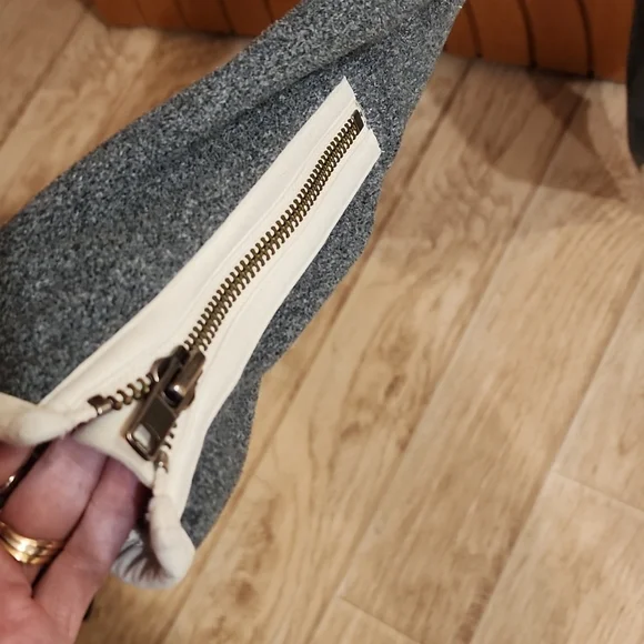 Lululemon wrap jacket - Picture 3 of 7